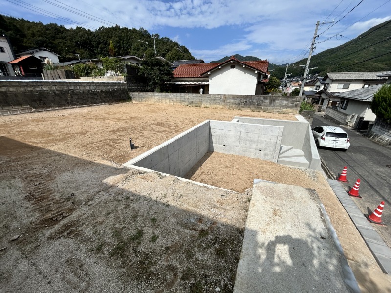 亀山南五丁目売り土地